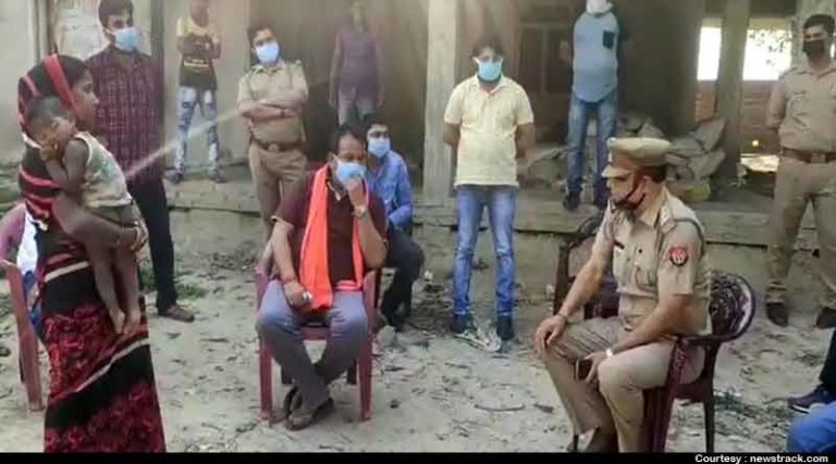 Siddharthnagar-Dalit-Atrocities-Dalit-youth-beaten