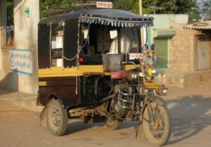 gujarat-Dalit rickshaw-driver-killed-by-knives