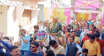 साबरकांठा: गांव में तैनात किए गए 120 जवान, तब घोड़ी पर दलित युवक ने निकाली बारात