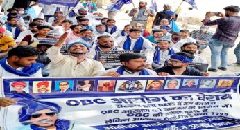 NEET में OBC कोटा खत्‍म करने के खिलाफ OBC आयोग पर Bhim Army-ASP का जोरदार प्रदर्शन