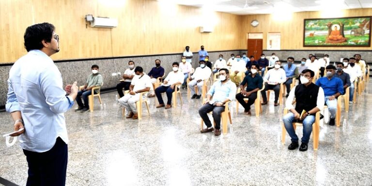 UP Assembly Election 2022 BSP National Coordinator Akash Anand holds meeting with Youth cadre